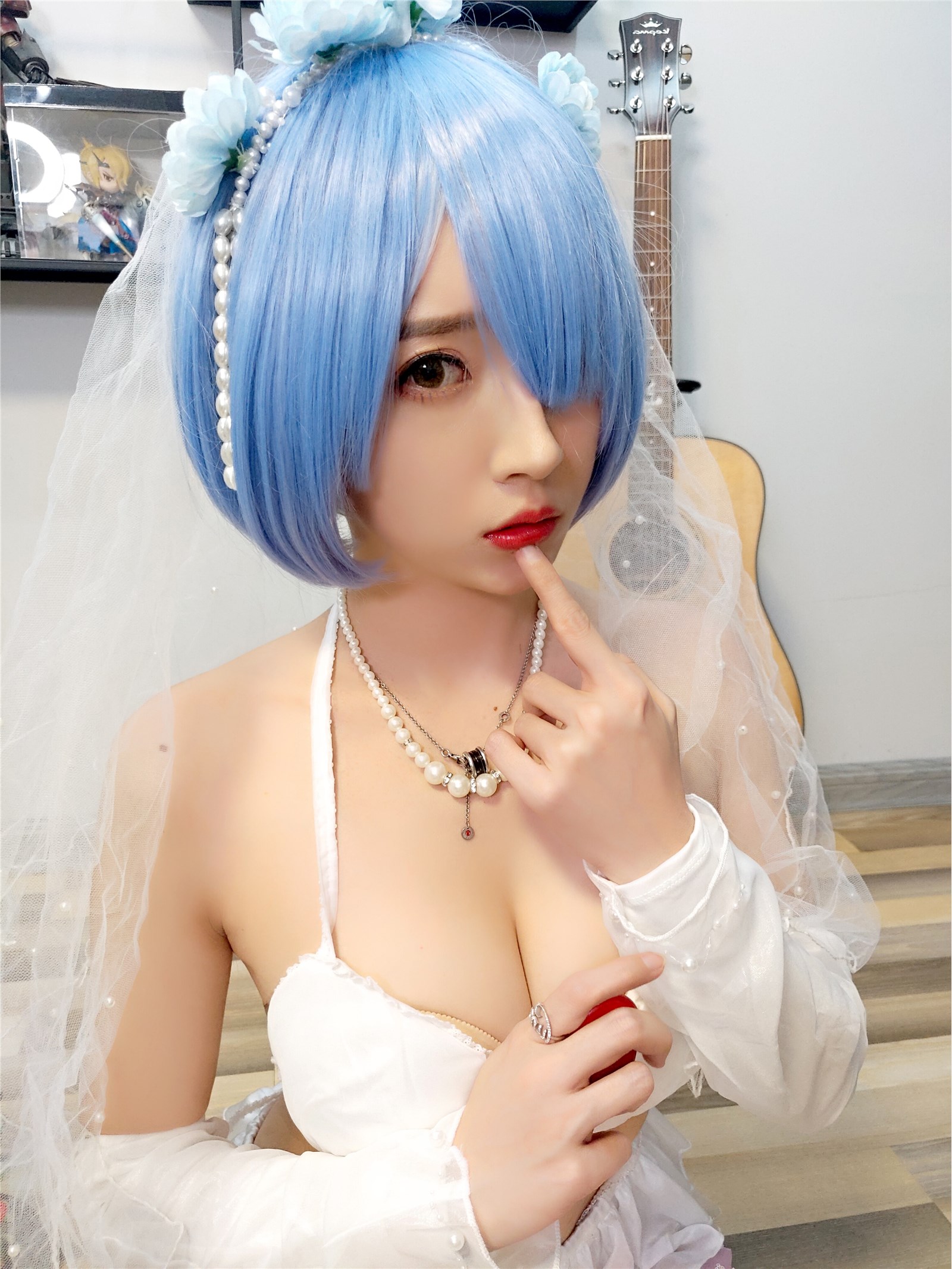 Luna No.005 REM wedding dress(3)